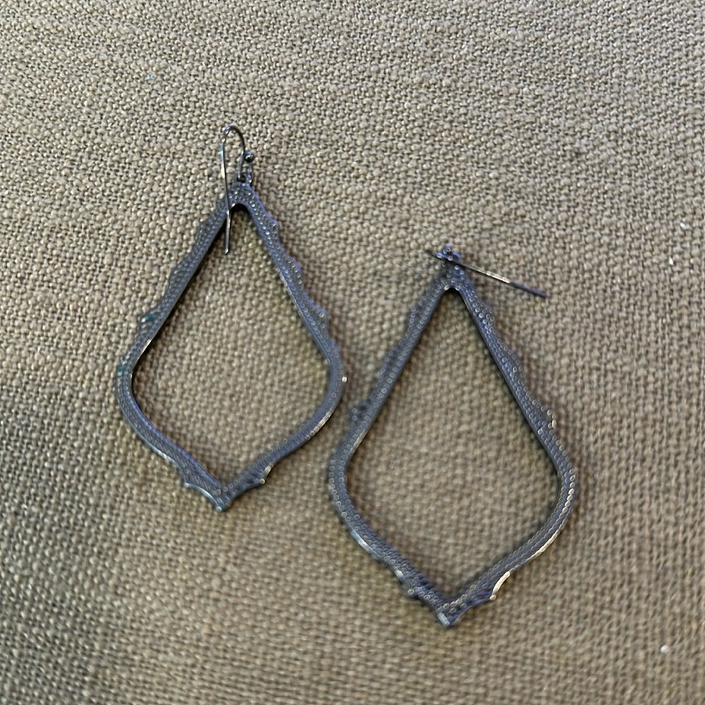 Kendra Scott earrings